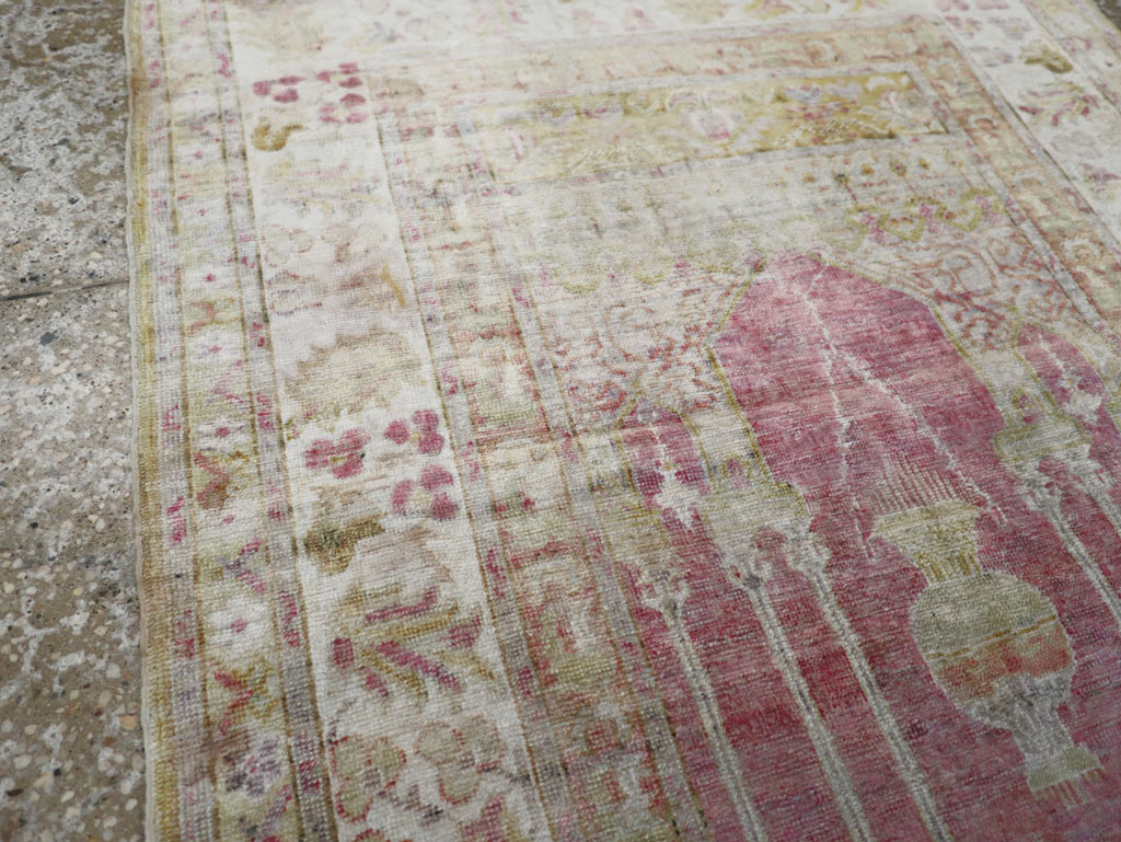 Antique Turkish Sivas Throw Rug, No.10175 - Gsblank