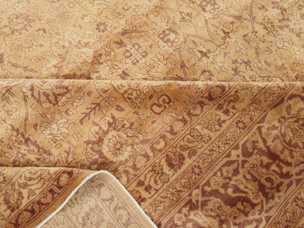 Antique Indian Lahore Carpet, No.10219 - Gsblank