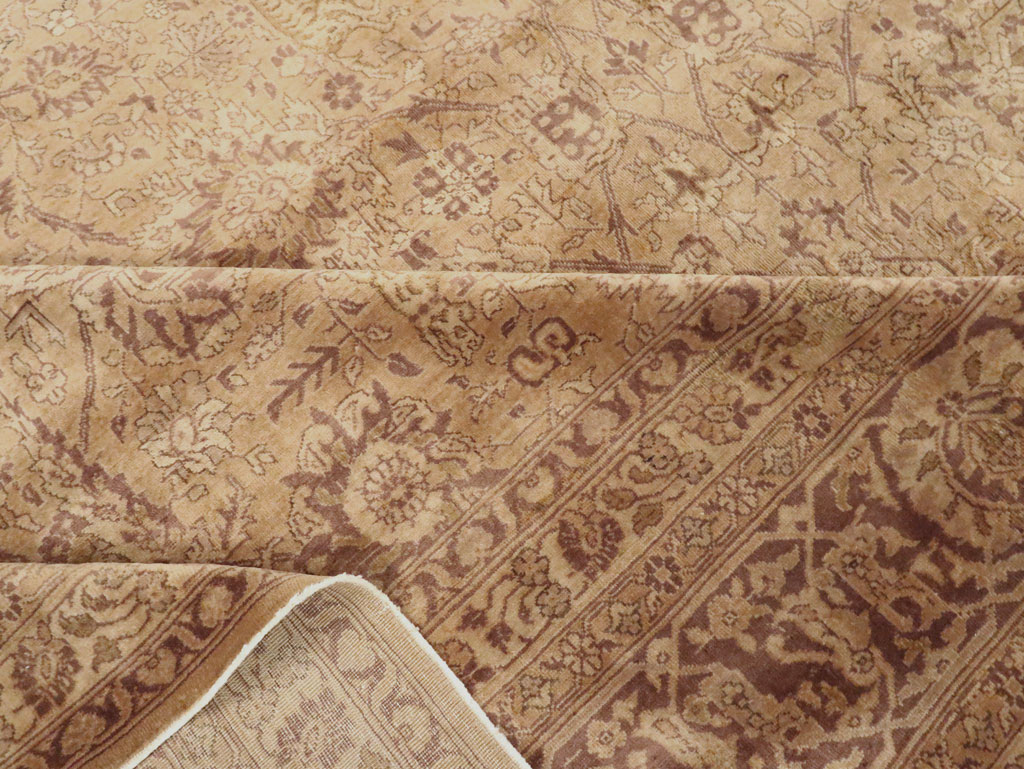 Antique Indian Lahore Carpet, No.10219 - Gsblank