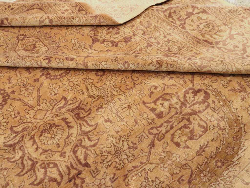 Antique Indian Lahore Carpet, No.10219 - Gsblank