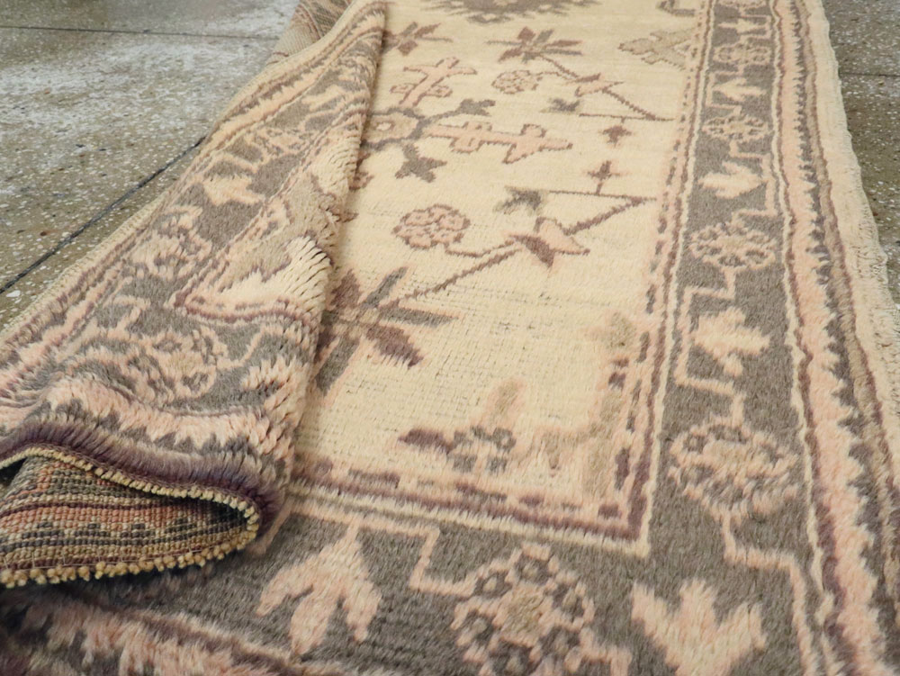 Antique Turkish Oushak Runner, No.10263 - Gsblank