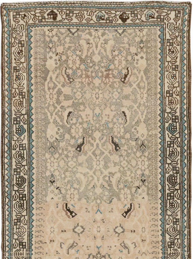 A Malayer Runner, No.10307 - Gsblank