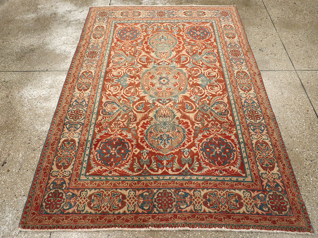An Agra Rug, No.10317 - Gsblank