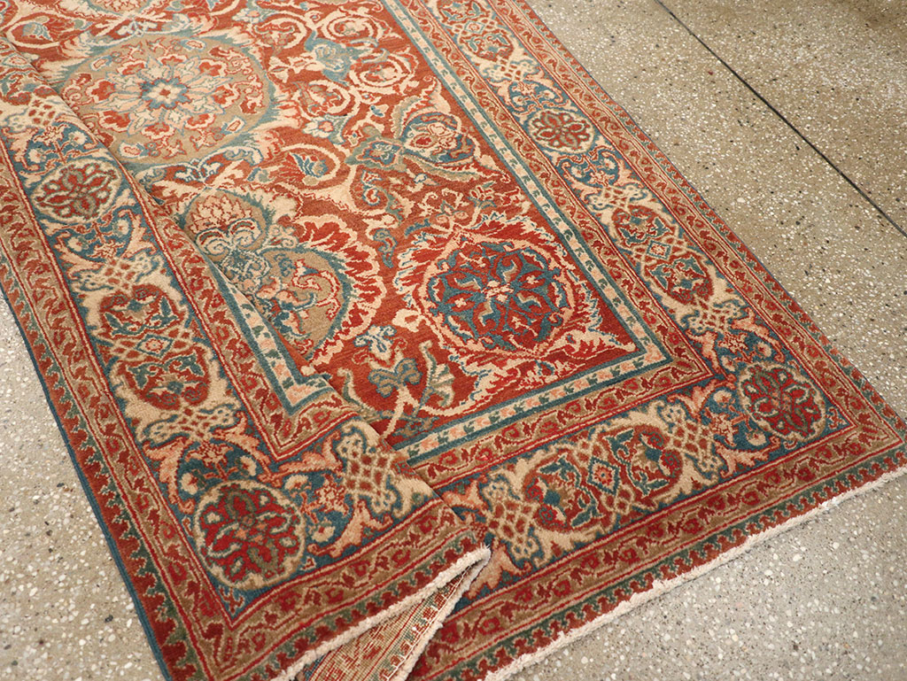 An Agra Rug, No.10317 - Gsblank