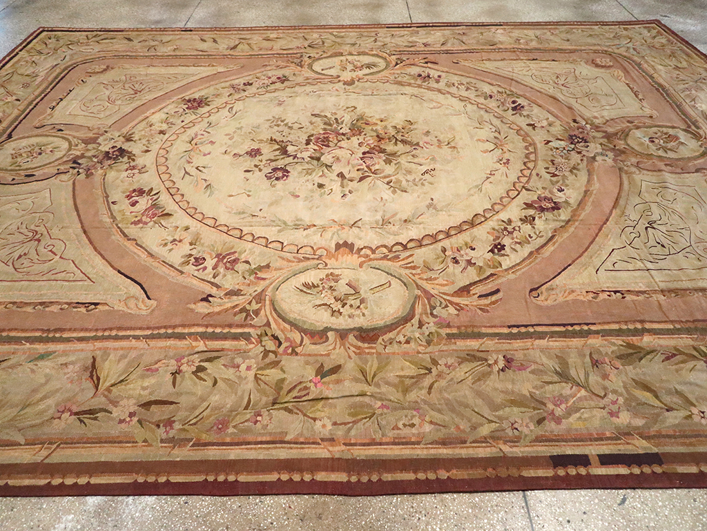 Antique French Aubusson Flatweave Carpet, No.10325 - Gsblank