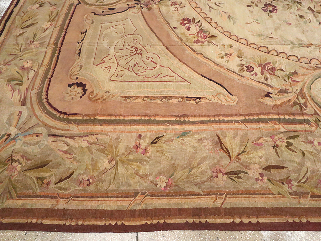 Antique French Aubusson Flatweave Carpet, No.10325 - Gsblank