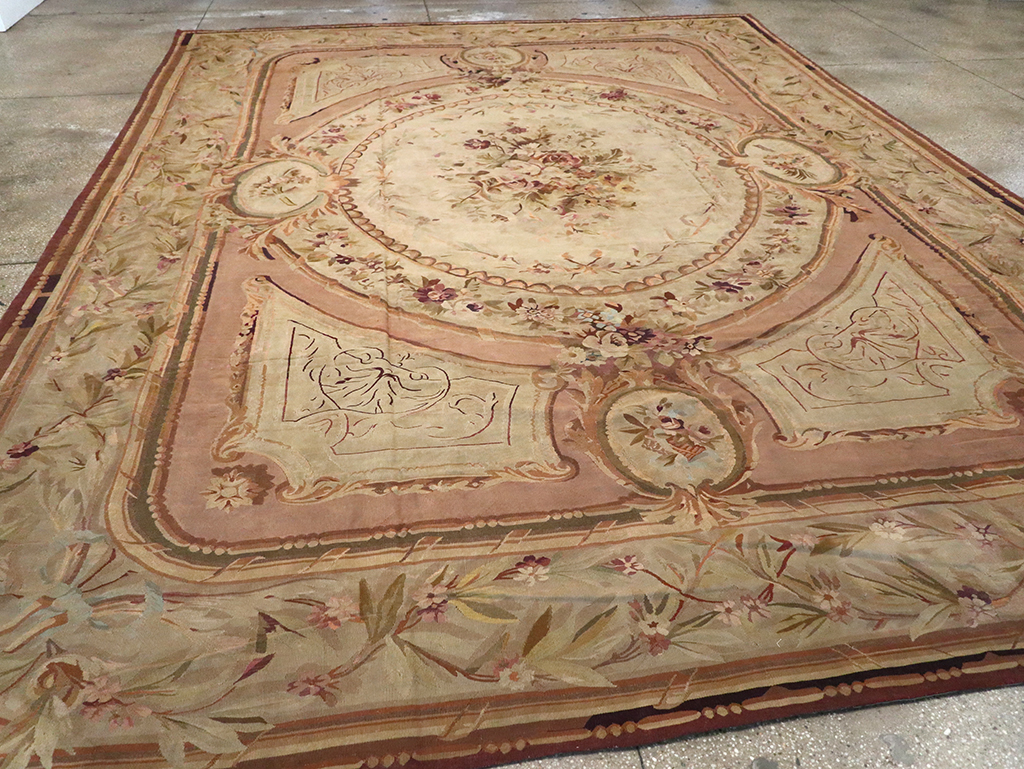 Antique French Aubusson Flatweave Carpet, No.10325 - Gsblank