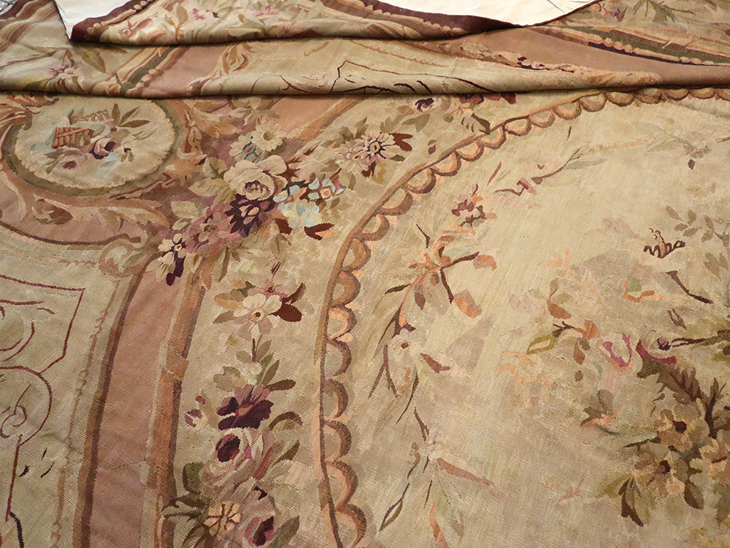 Antique French Aubusson Flatweave Carpet, No.10325 - Gsblank