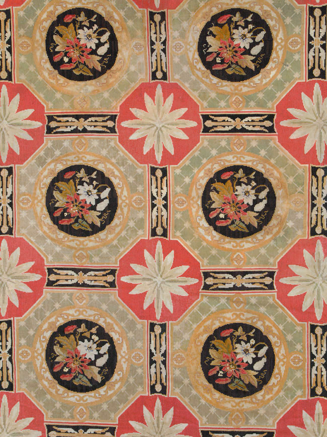 Antique English Needlepoint Carpet, No.10328 - Gsblank