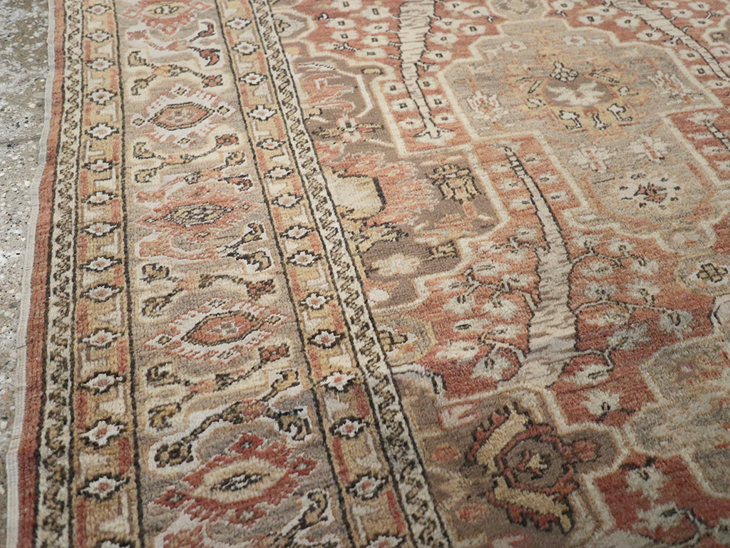 Antique Turkish Sivas Throw Rug, No.10416 - Gsblank