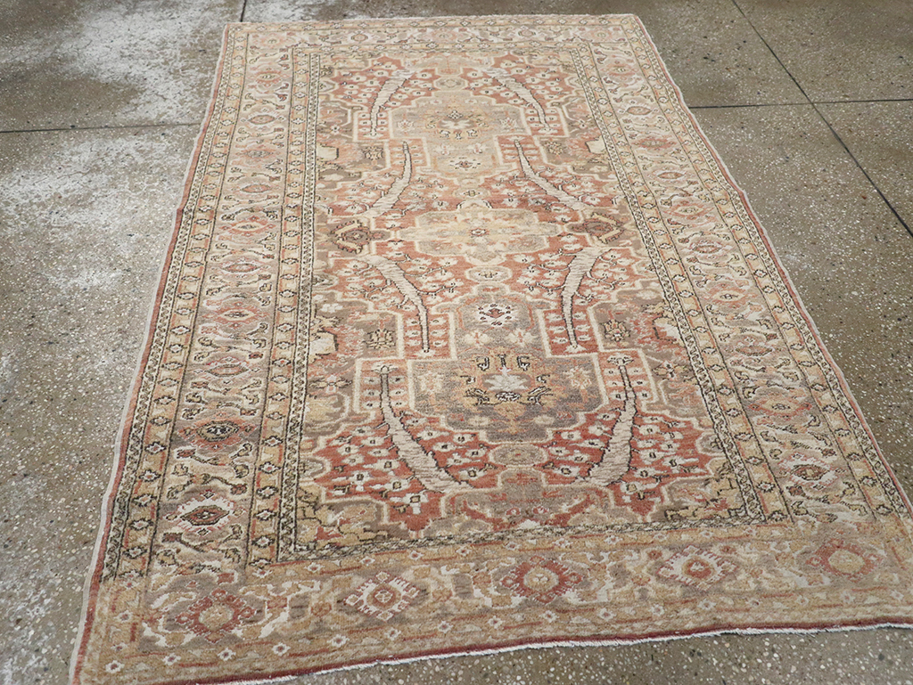 Antique Turkish Sivas Throw Rug, No.10416 - Gsblank