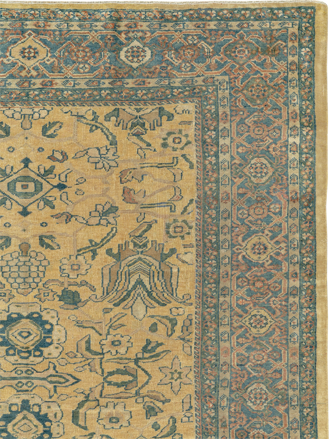 Antique Persian Mahal Gallery Carpet, No.10437 - Gsblank