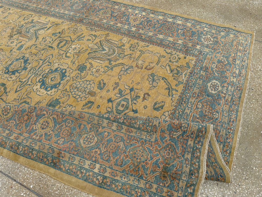Antique Persian Mahal Gallery Carpet, No.10437 - Gsblank