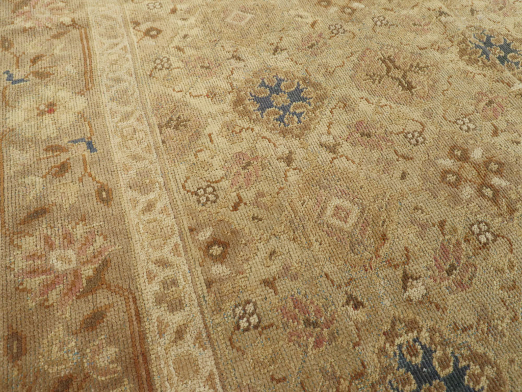 An Oushak Carpet, No.10630 - Gsblank