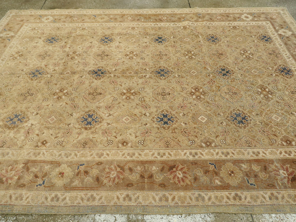 An Oushak Carpet, No.10630 - Gsblank