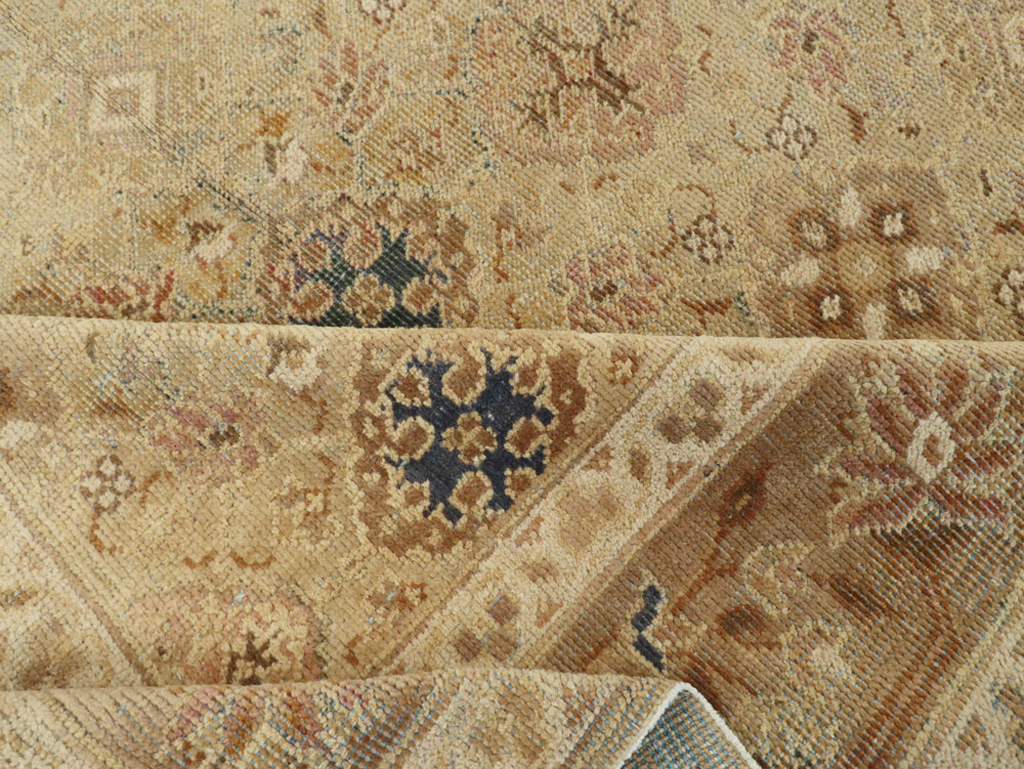 An Oushak Carpet, No.10630 - Gsblank