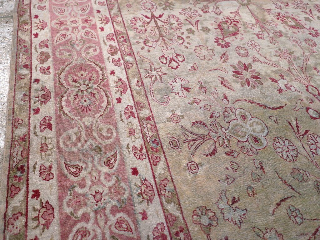 Antique Persian Lavar Kerman Carpet, No.10636 - Gsblank