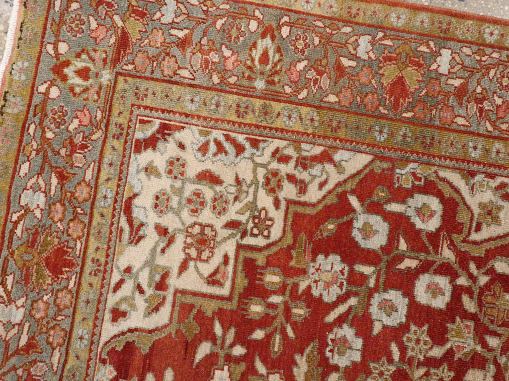 Antique Sarouk Fereghan Rug, No.10667 - Gsblank