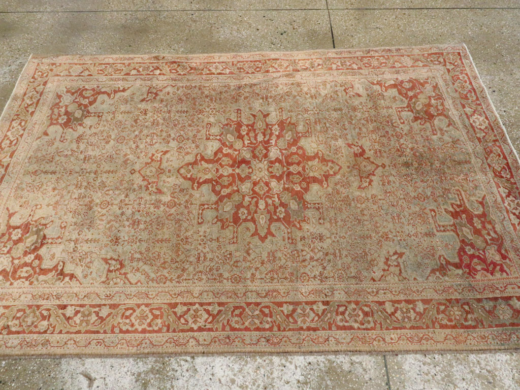 Antique Sarouk Farahan Rug, No.10669 - Gsblank
