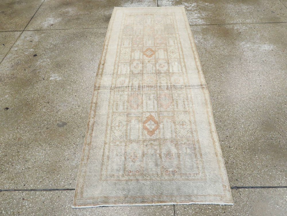 A Sivas Carpet, No.10789 - Gsblank