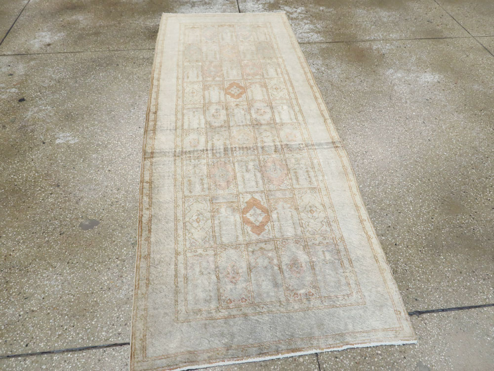 A Sivas Carpet, No.10789 - Gsblank