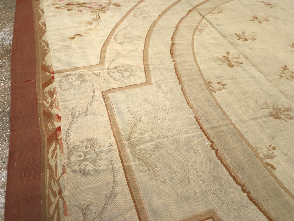 Antique French Aubusson Carpet, No.10892 - Gsblank