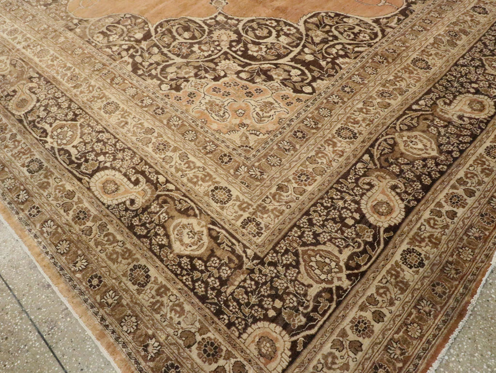 A Tabriz Carpet, No.10910 - Gsblank