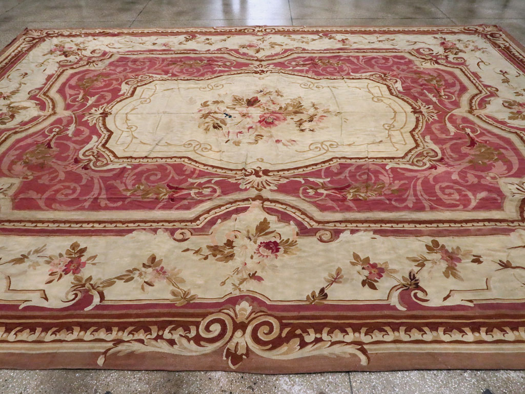 Antique French Aubusson Carpet, No.10969 - Gsblank