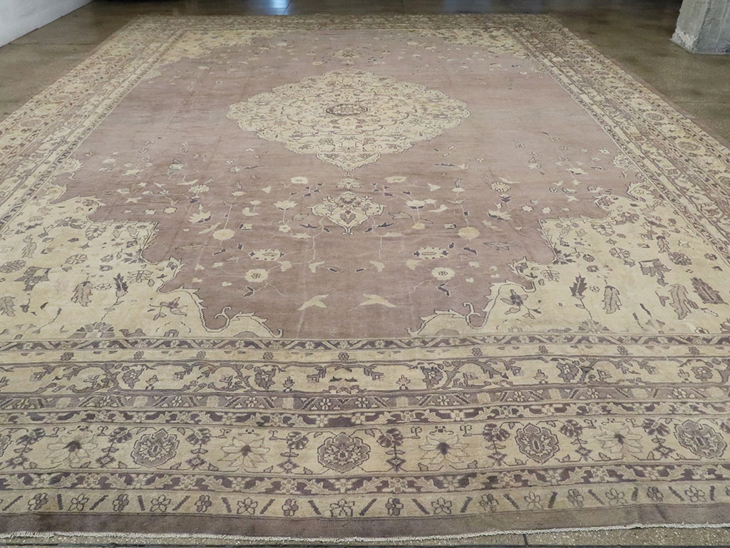 Antique Turkish Oushak Carpet, No.11211 - Gsblank