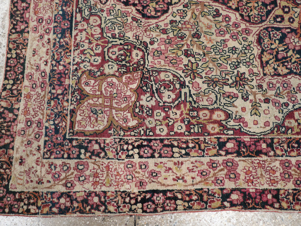 Antique Persian Lavar Kerman Rug, No.11251 - Gsblank