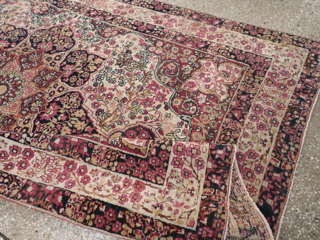 Antique Persian Lavar Kerman Rug, No.11251 - Gsblank