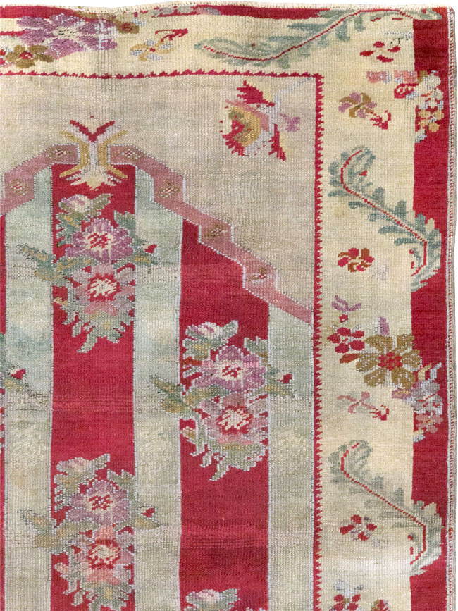 Antique Turkish Ghiordes Throw Rug, No.11327 - Gsblank