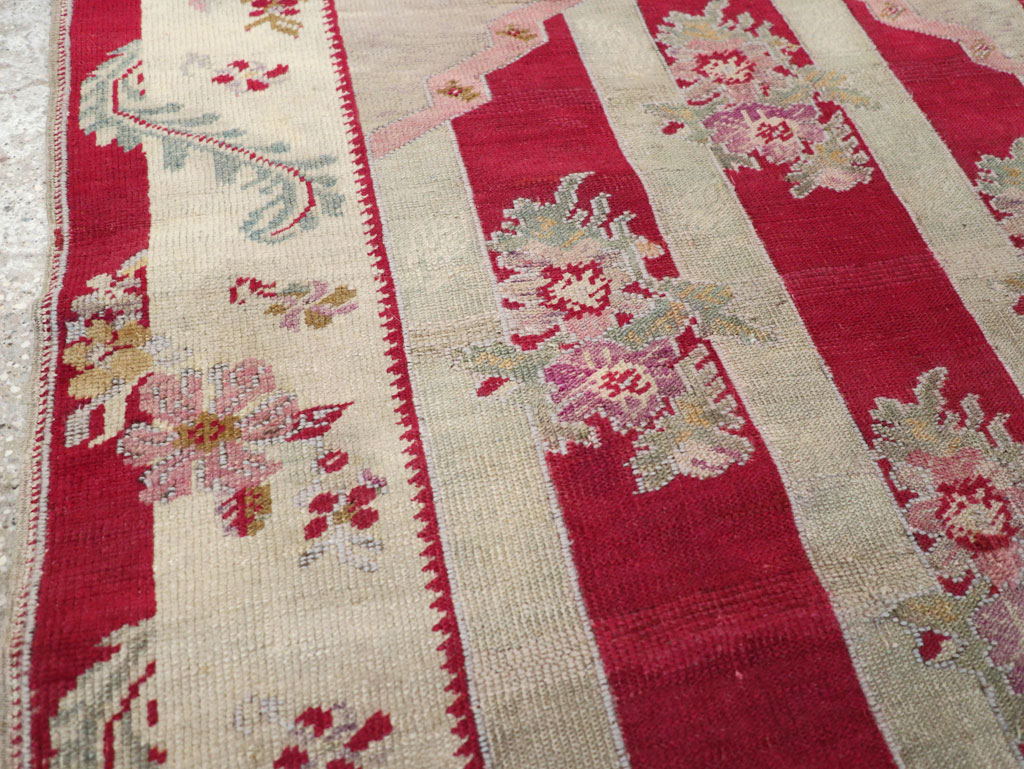 Antique Turkish Ghiordes Throw Rug, No.11327 - Gsblank