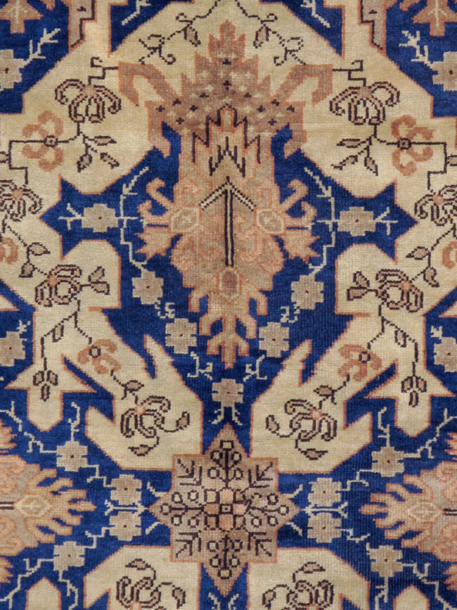 Vintage Indian Lahore Carpet, No.11345 - Gsblank
