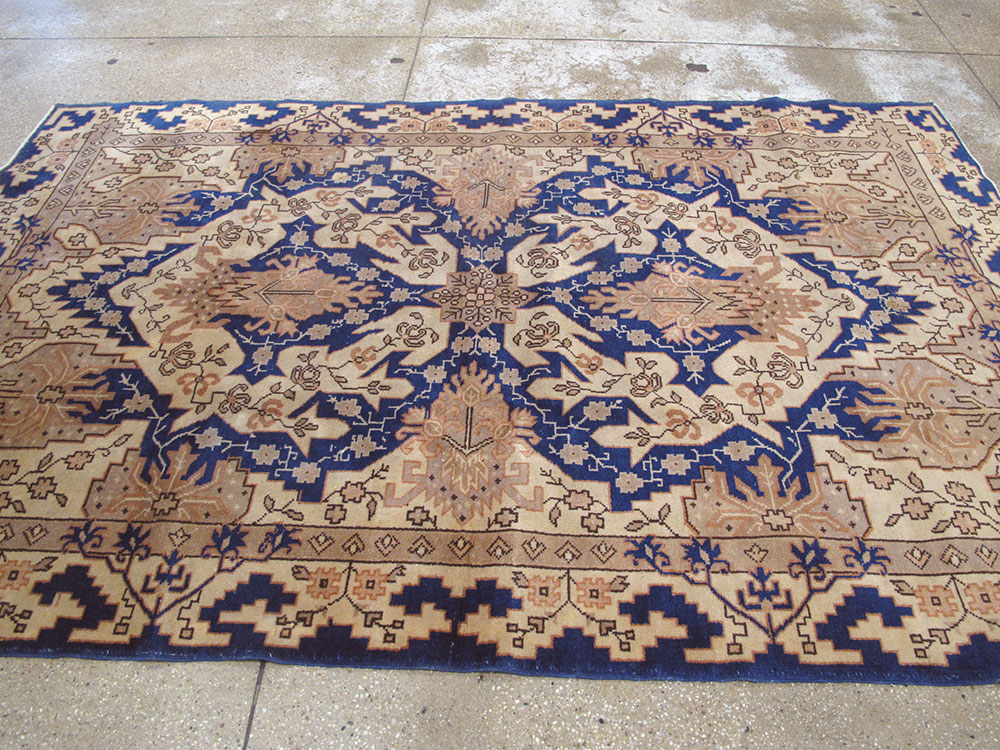 Vintage Indian Lahore Carpet, No.11345 - Gsblank