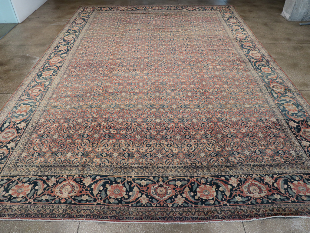 Antique Persian Tabriz Carpet, No.11379 - Gsblank