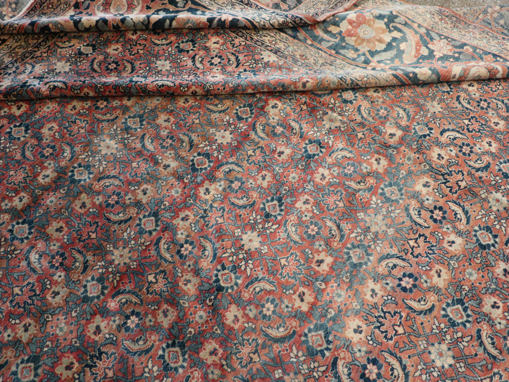 Antique Persian Tabriz Carpet, No.11379 - Gsblank