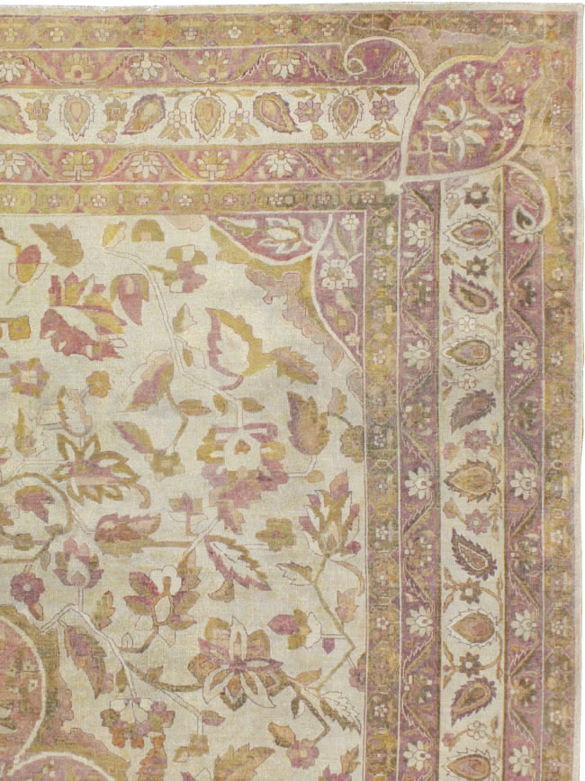 Antique Indian Amritsar Carpet, No.11443 - Gsblank