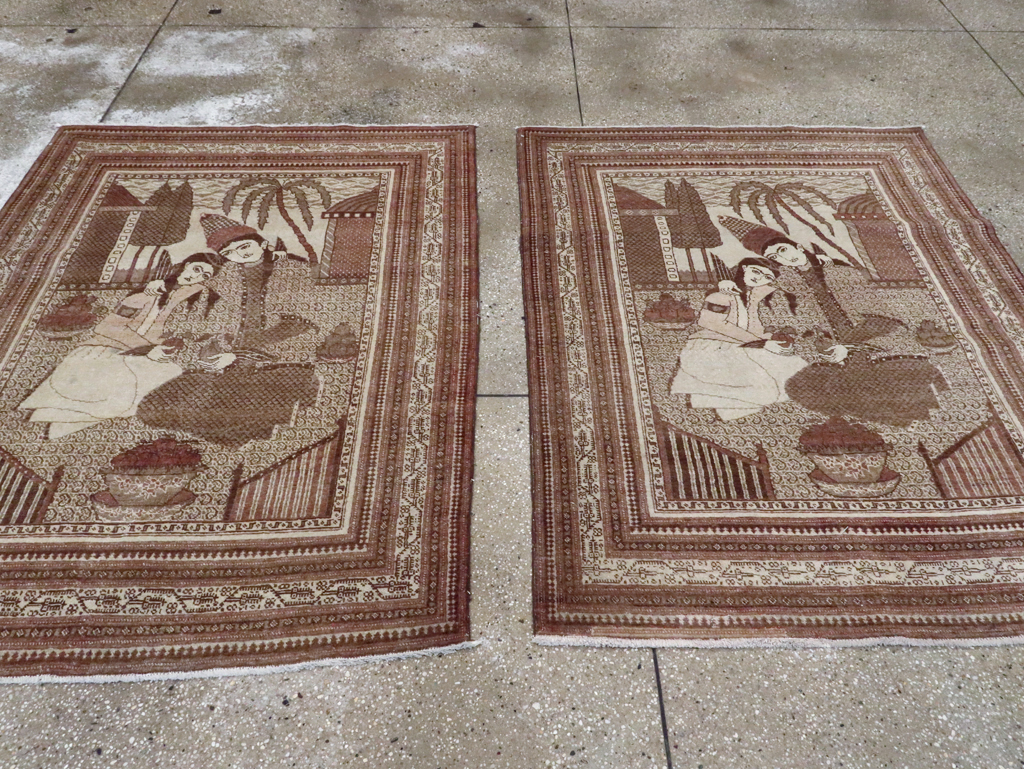Antique Persian Tabriz Pictorial Rug (Pair: 2 of 2), No.11456 - Gsblank