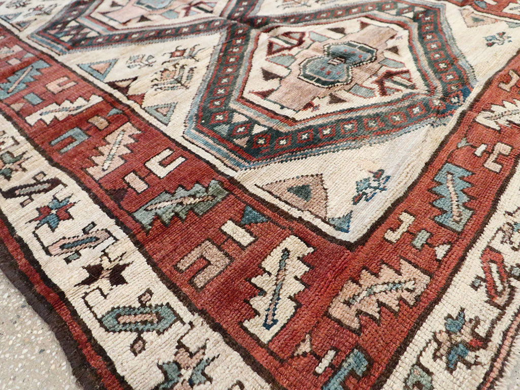Antique Persian Serab Gallery Rug, No.11459 - Gsblank