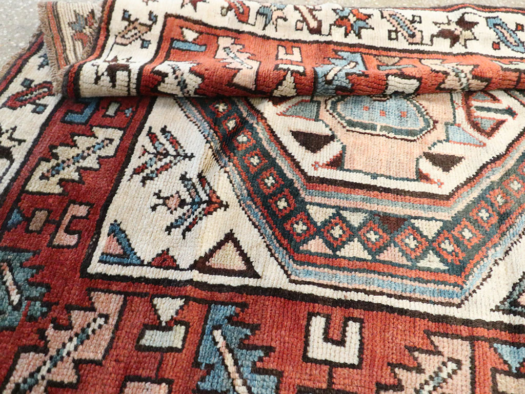 Antique Persian Serab Gallery Rug, No.11459 - Gsblank