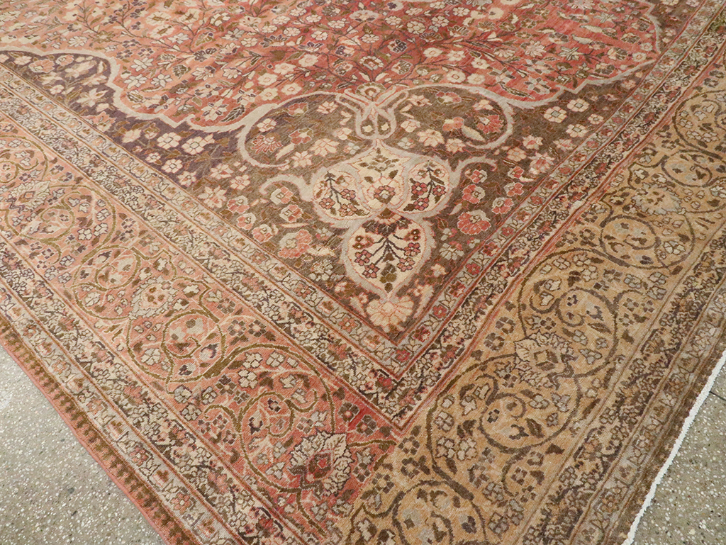 Antique Persian Tabriz Carpet, No.11500 - Gsblank
