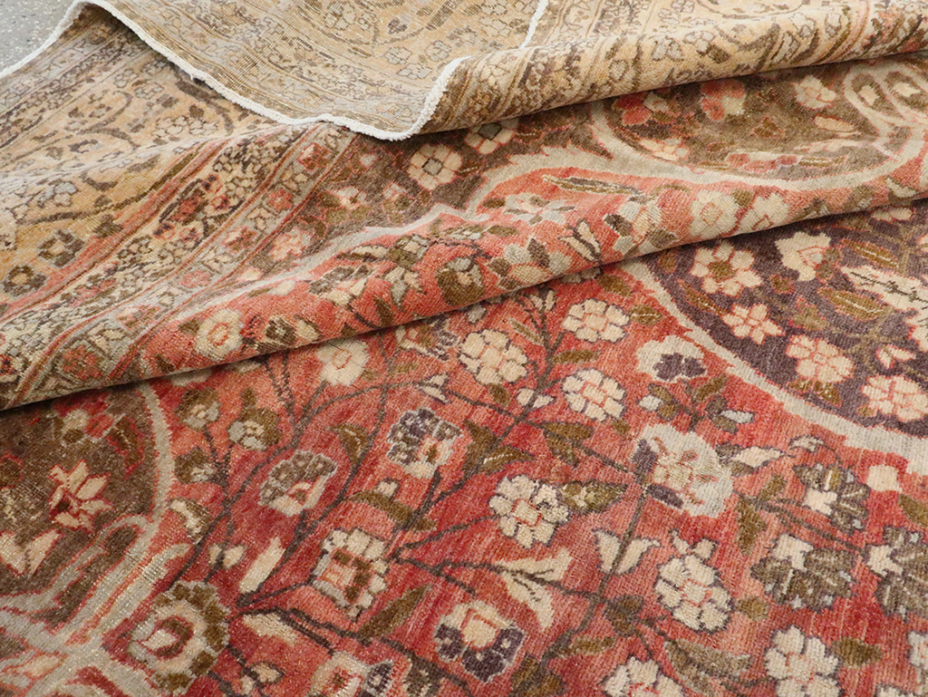 Antique Persian Tabriz Carpet, No.11500 - Gsblank