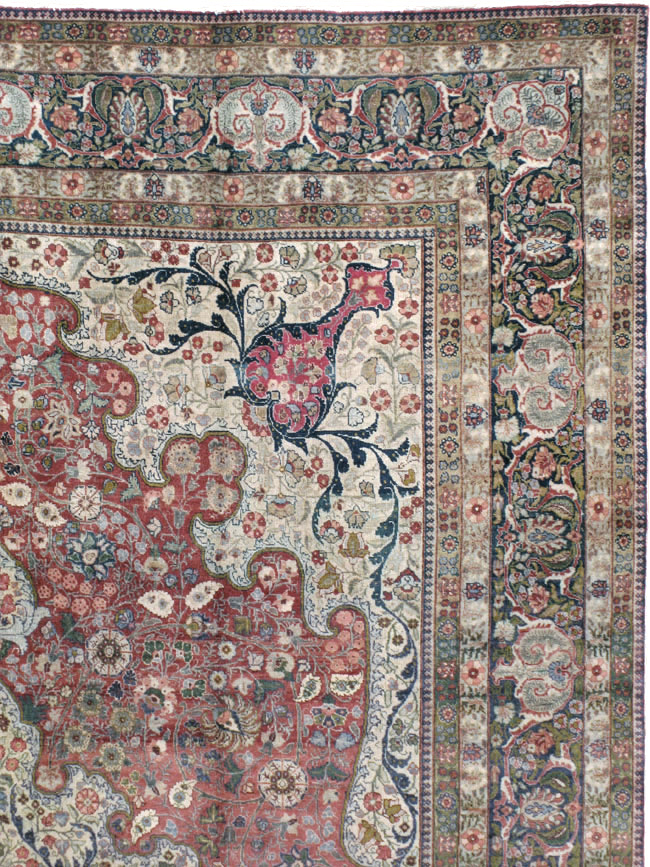 Antique Persian Tabriz Carpet, No.11514 - Gsblank