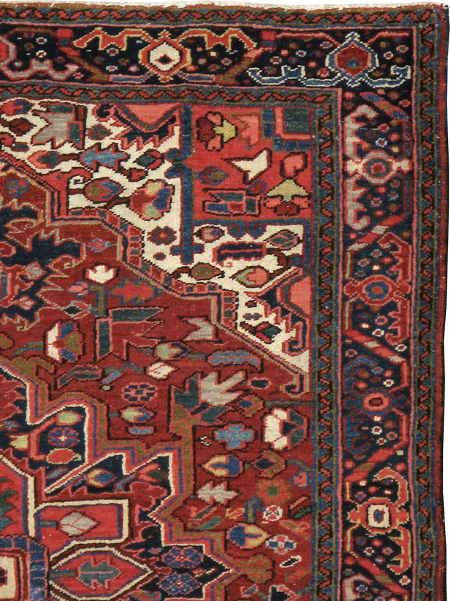 Vintage Persian Heriz Carpet, No.11529 - Gsblank