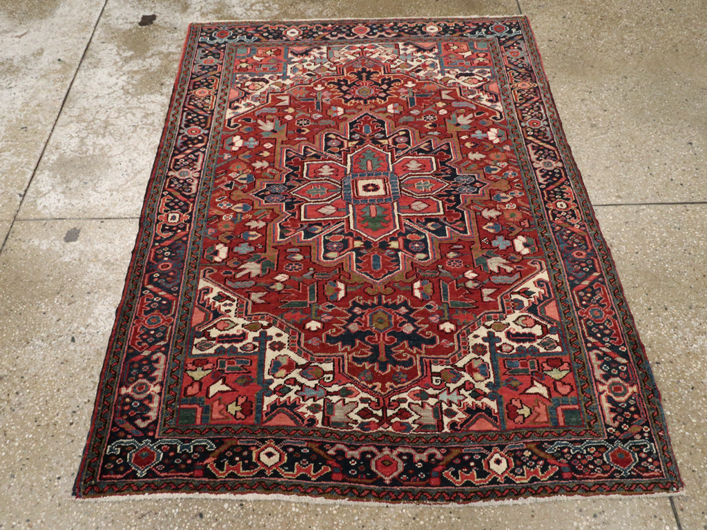 Vintage Persian Heriz Carpet, No.11529 - Gsblank