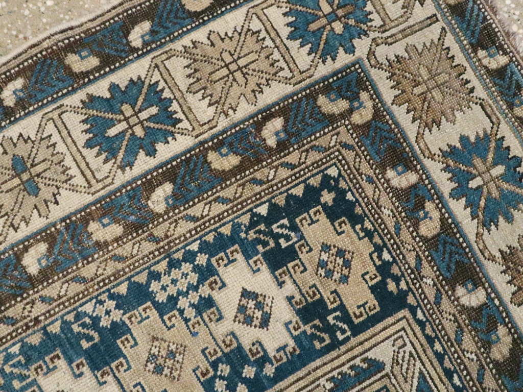 Antique Caucasian Shirvan Rug, No.11616 - Gsblank