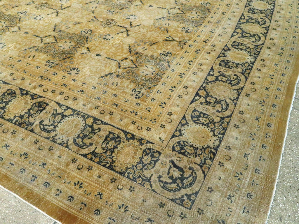 Antique Indo-Tabriz Carpet, No.11637 - Gsblank