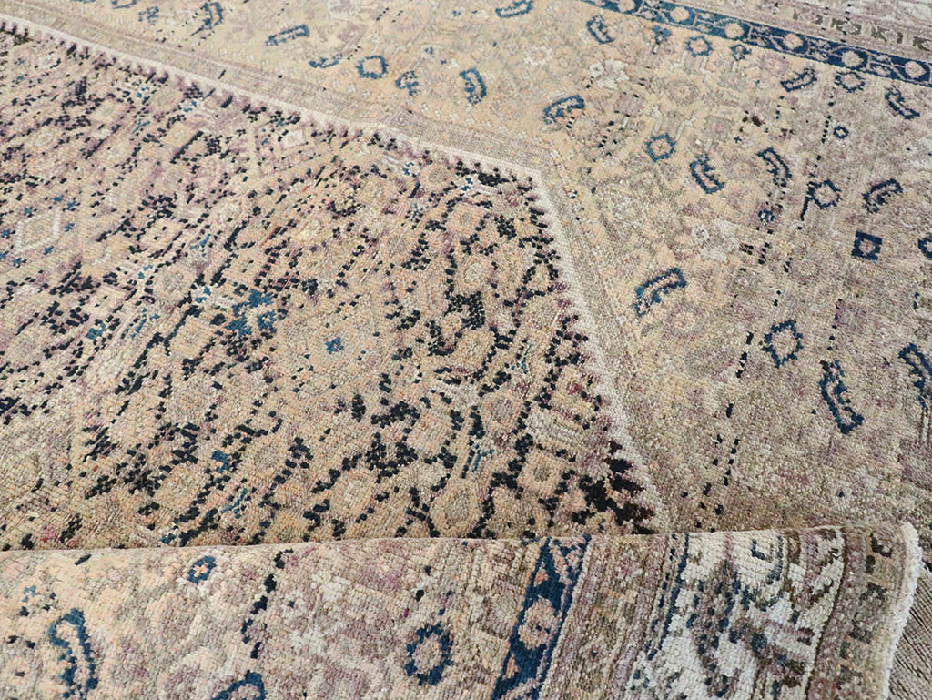 Antique Persian Malayer Gallery Carpet, No.11685 - Gsblank