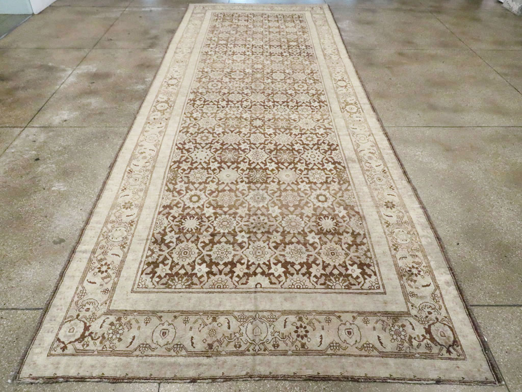 Antique Caucasian Karabagh Gallery Carpet, No.11751 - Gsblank